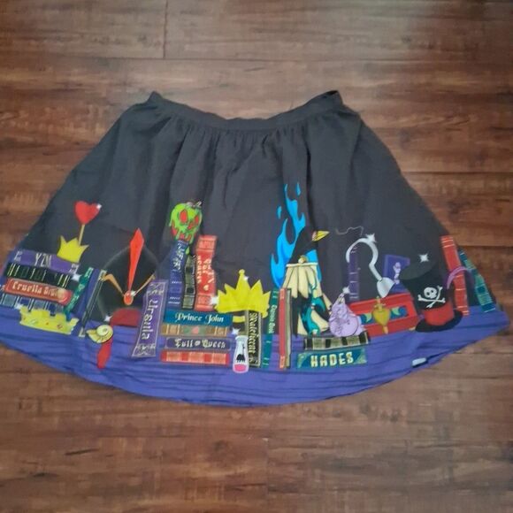 Loungefly Stitch Shoppe Disney Villians Bookshelf Skirt Womens Plus Sz 2X Black - Picture 2 of 16